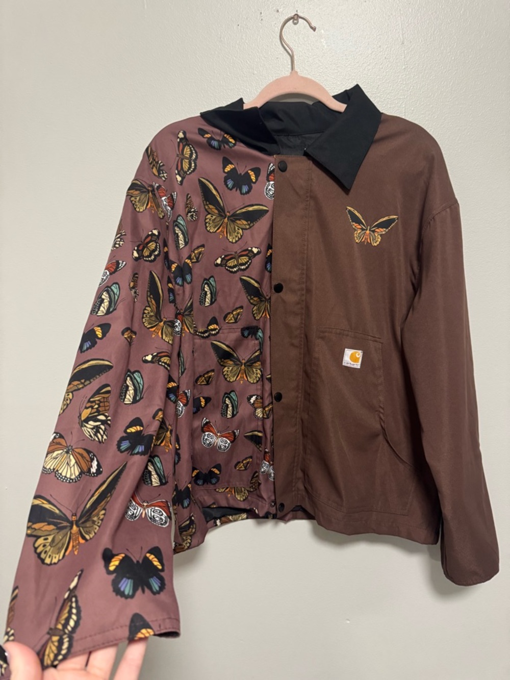 Carhartt Butterfly Button-Up Jacket in Brown & Mauve - Picture 2 of 10
